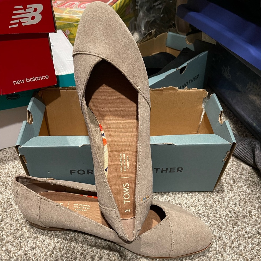 Toms Julie
